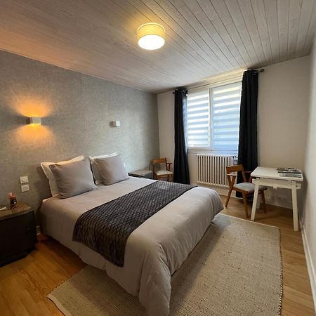 Les Remparts Bed & Breakfast Chateauneuf-du-Faou Exterior photo